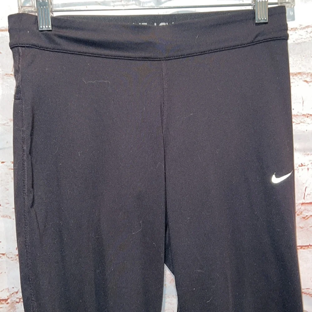 Nike dri fit relay crop tights capri black running active medium training